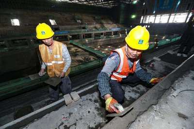 亞運三館12月底整體竣工交付，三千工人節日堅守崗位趕工機電安裝